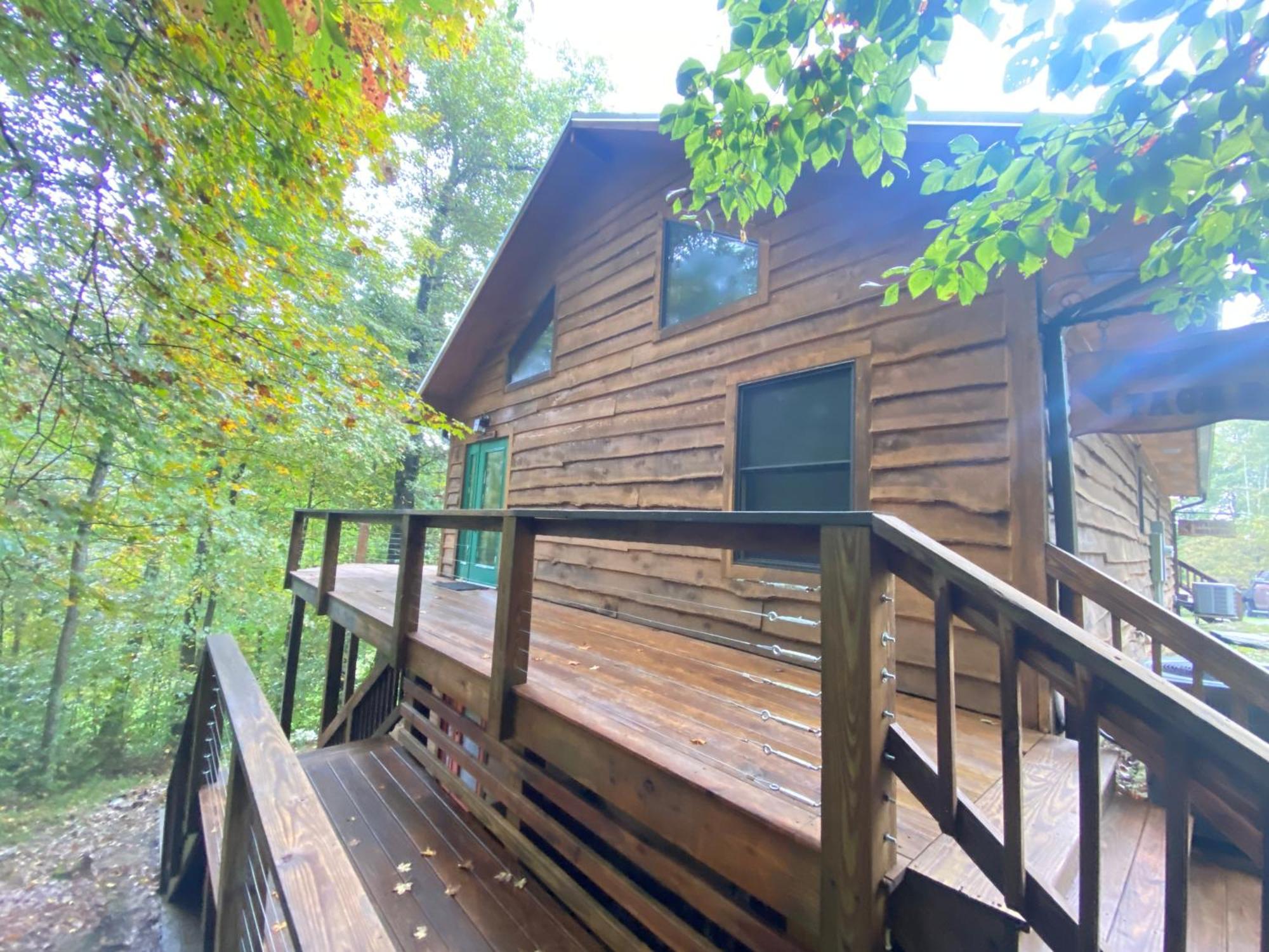 Отель The Treehouse At The Rustic Retreat Нэшвилл Экстерьер фото